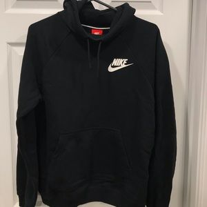 Nike women’s funnel neck hoodie